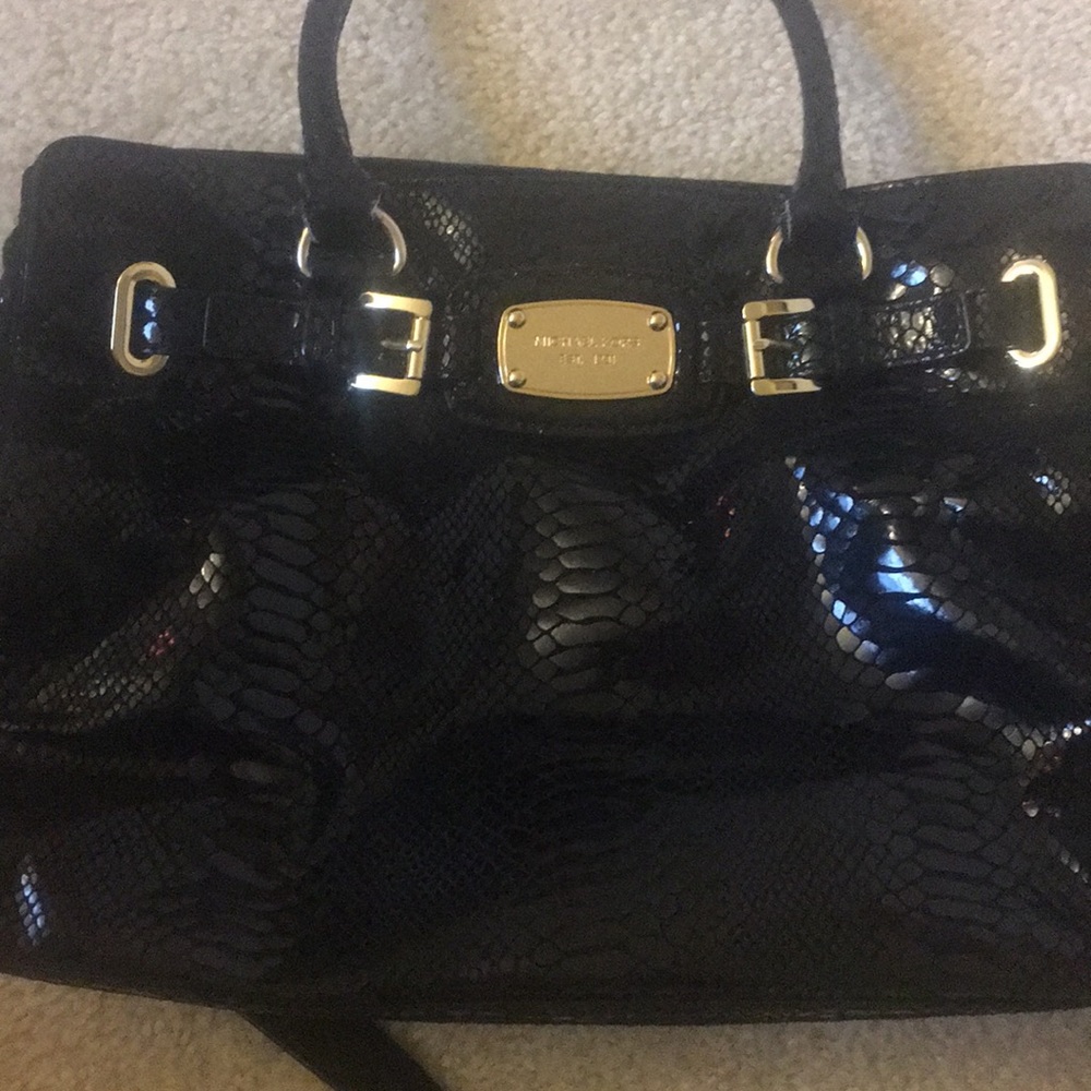 Michael Kors Black snack skin purse - Picture 2 of 2